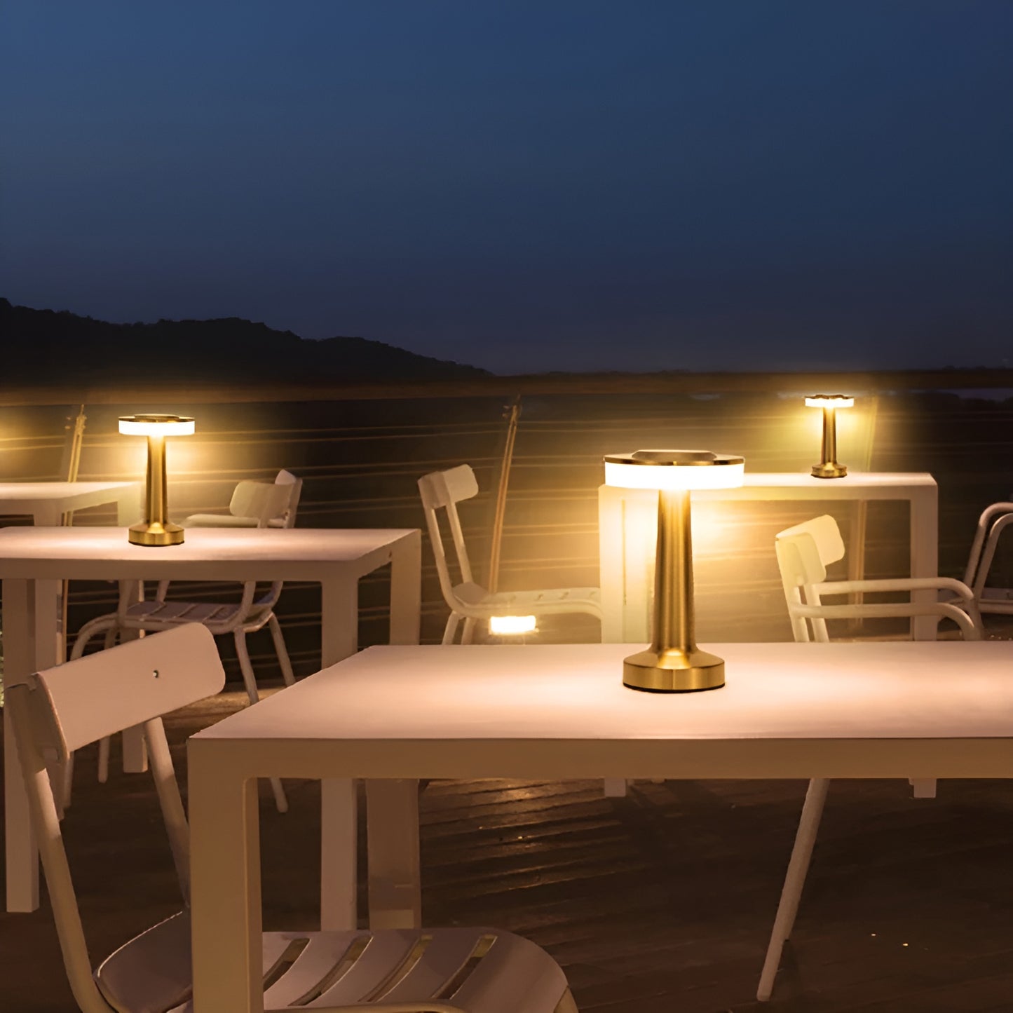 Viora™| LED Bordslampa – Trådlös, Uppladdningsbar